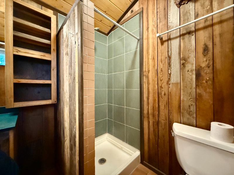 Building Photo - 1611 N Fork Rd