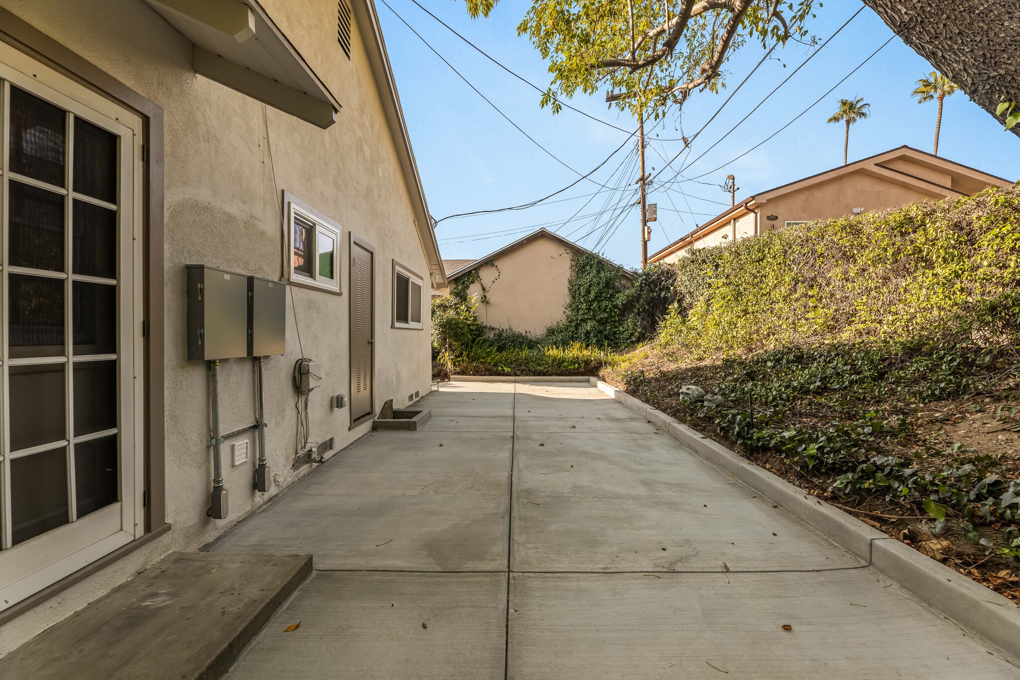 Building Photo - 3205 Fairesta St