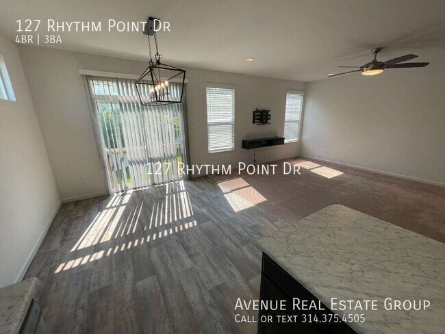 Building Photo - 127 Rhythm Point Dr