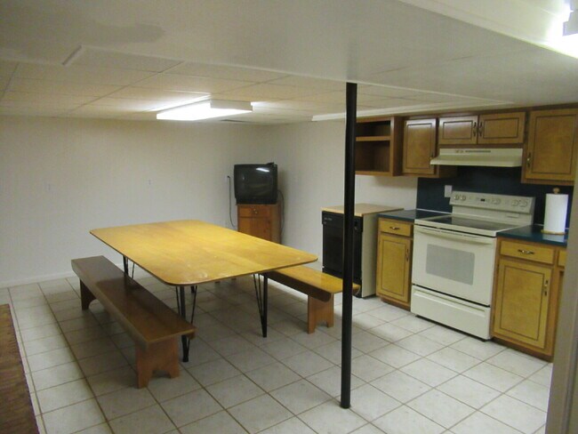 Building Photo - Great Rental Opportunity in Lincolnton!