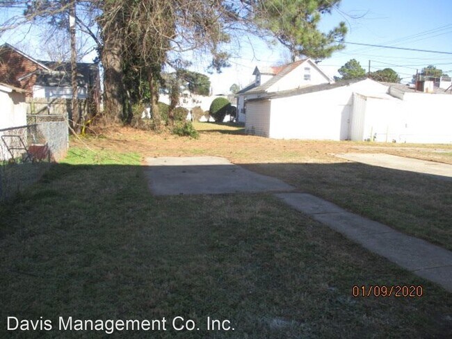 Building Photo - 2 br, 1 bath House - 304 B Maple Avenue
