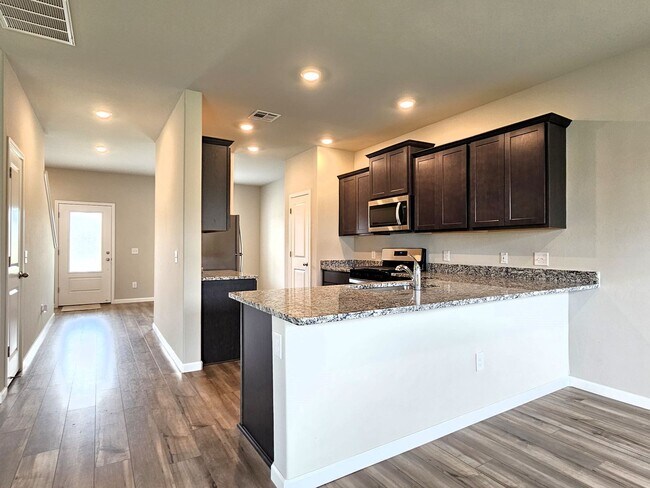 Building Photo - 1708 Amaranth Ln