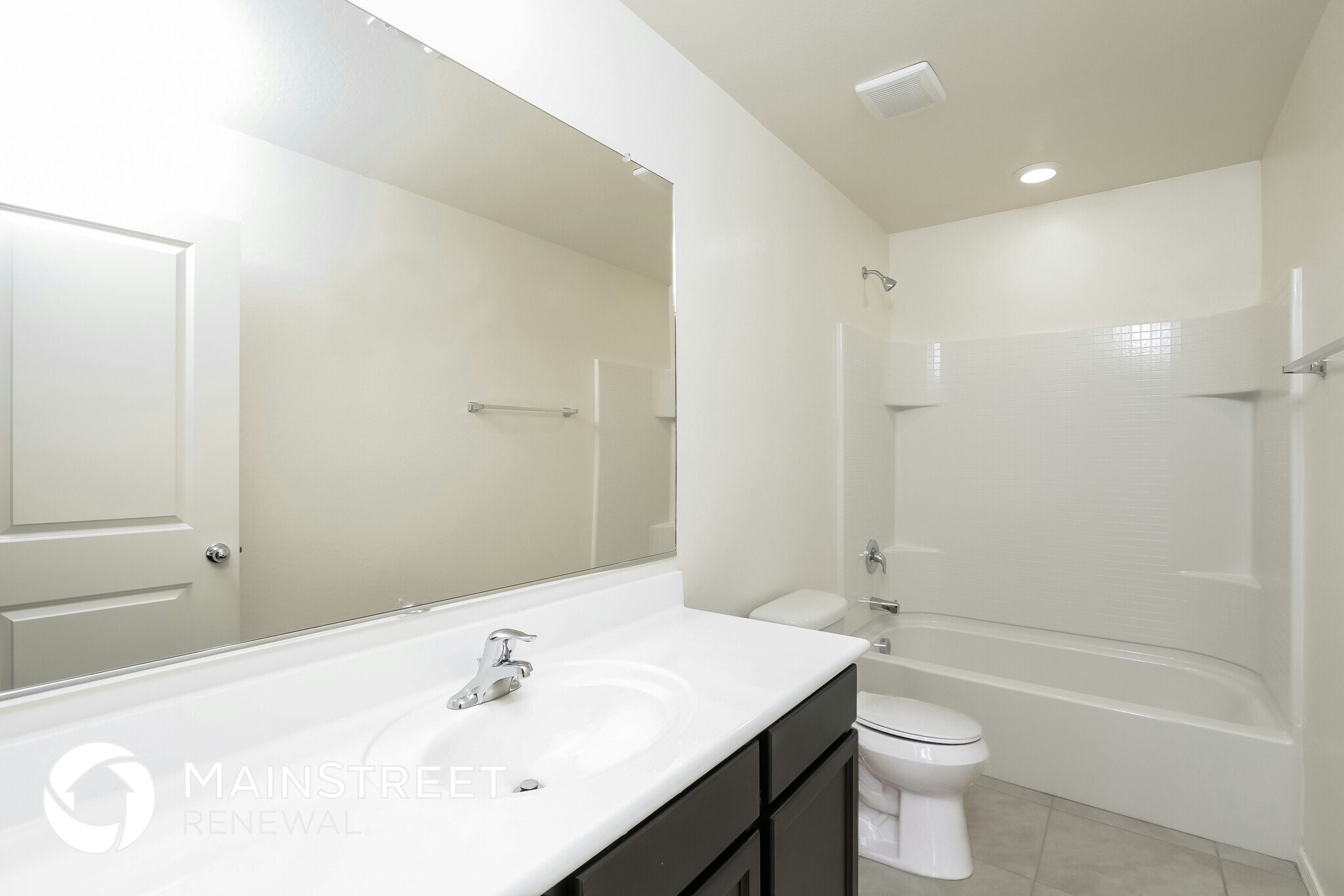 Building Photo - 25368 W Mahoney Ave