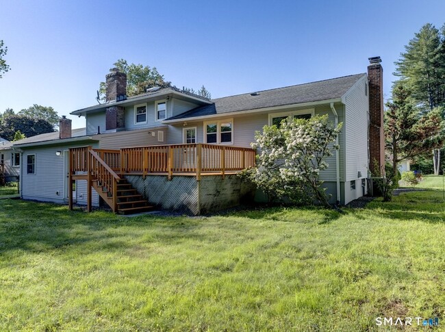 Building Photo - 38 Portage Rd