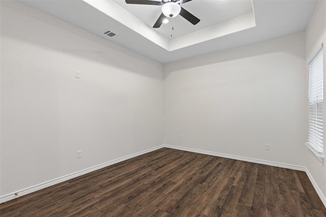 Building Photo - 5623 Barkridge Dr
