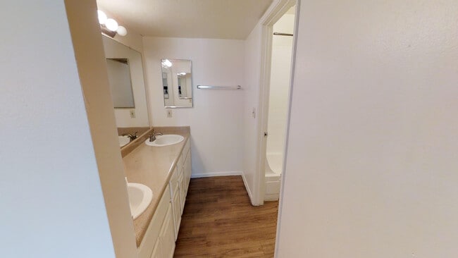 2 Bedroom | Double Vanities - Summit Ridge