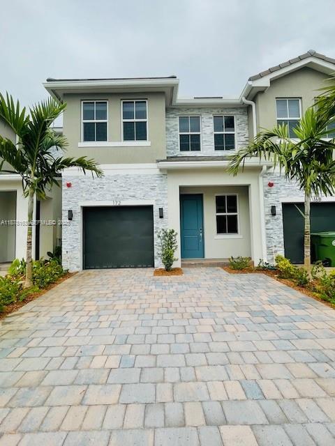 Building Photo - 172 SW 171st Ave