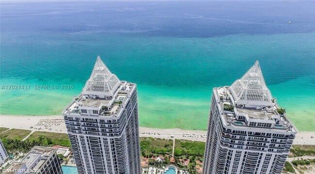 Building Photo - 4775 Collins Ave