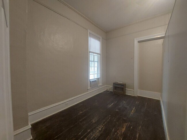Building Photo - Government Hill Historic District! *1 BED/...