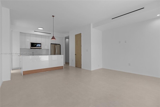 Building Photo - 4430 W Flagler St