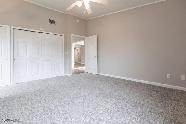 Building Photo - 16737 Pheasant Ct