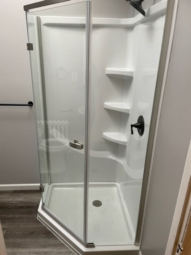 Building Photo - 502 Madison Ave