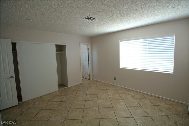 Building Photo - 2088 Wondra Dr