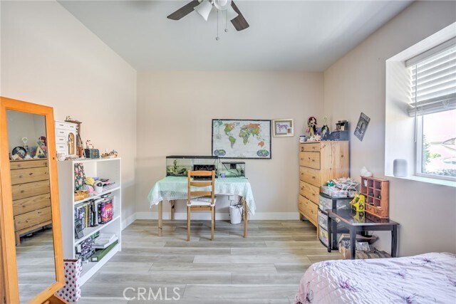 Building Photo - 273 Newell Dr