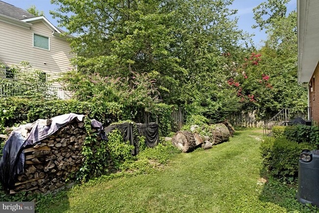 Building Photo - 6513 Old Dominion Dr