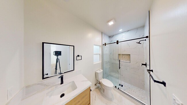 Building Photo - 5418-5420 Baja Drive