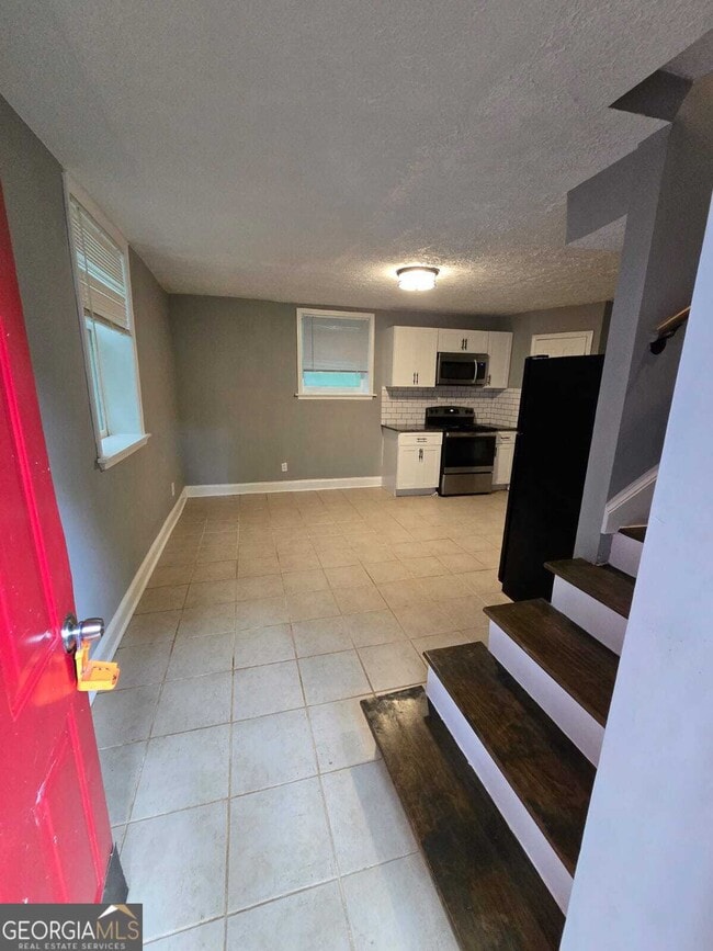 Building Photo - 2963 Redwine Rd