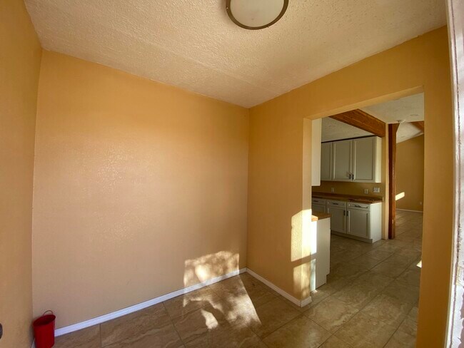 Building Photo - 72 Aspen Dr