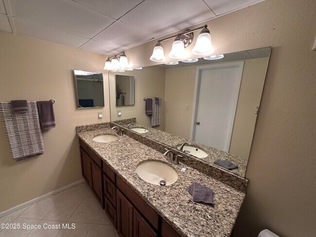 Building Photo - 1700 N Atlantic Ave