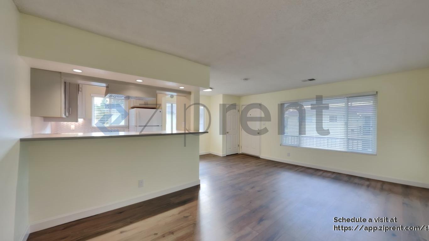 Building Photo - 2308 Peppertree Way