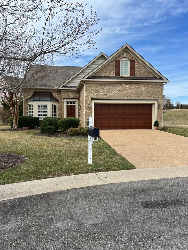 Building Photo - Updated four bedroom home First floor master, maintenance free with club house