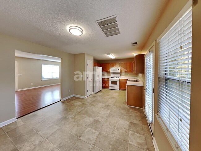 Building Photo - 3826 Tidewater Way NW