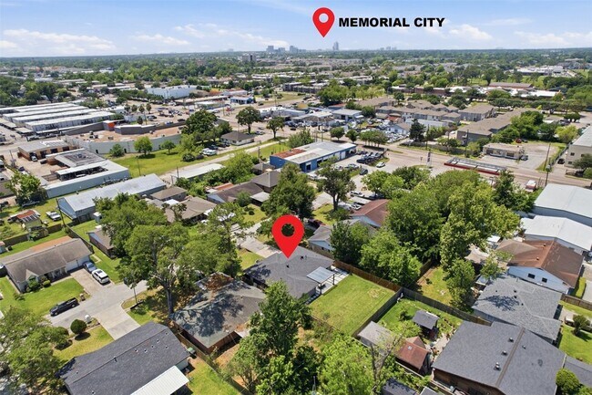 Building Photo - 8526 Cedel Dr
