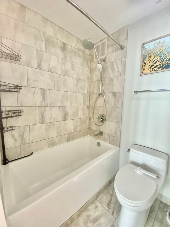 Building Photo - 155 N Harbor Dr