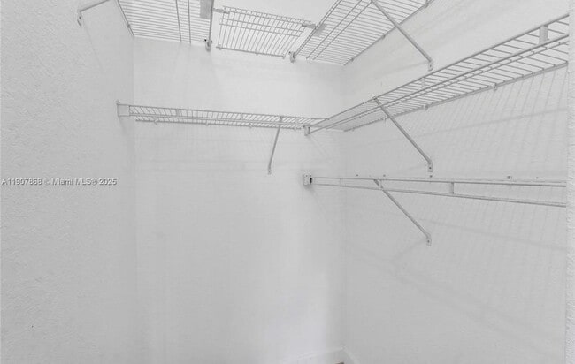 Building Photo - 7738 NW 116th Ave