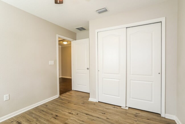 Building Photo - 13292 Avery Park Ln