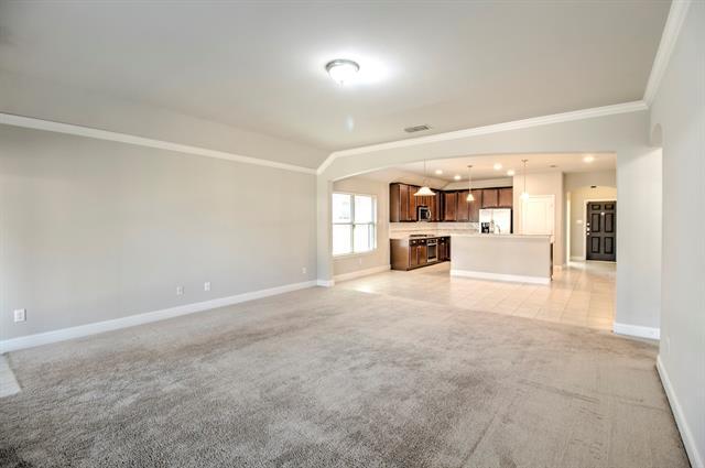 Building Photo - 1925 Alton Wy