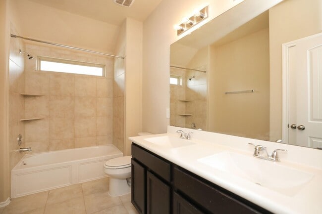 Building Photo - 3606 Carolina Canyon Ct