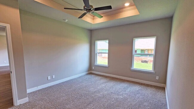 Building Photo - 10532 S Redland St