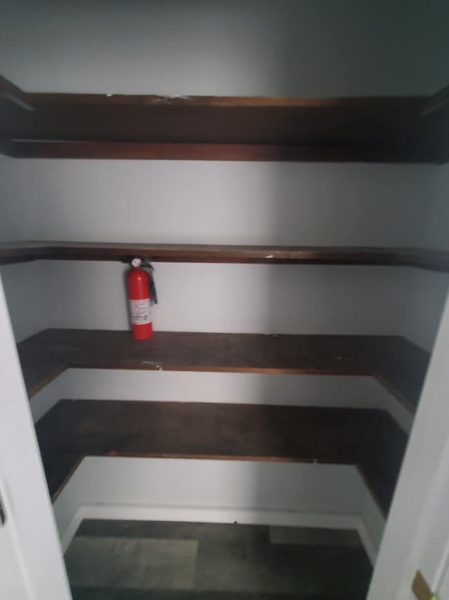 Building Photo - 426 18th Pl S