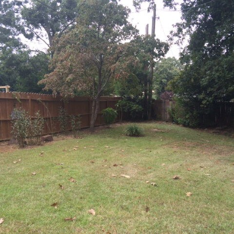 Building Photo - 5 Roslyn Cir