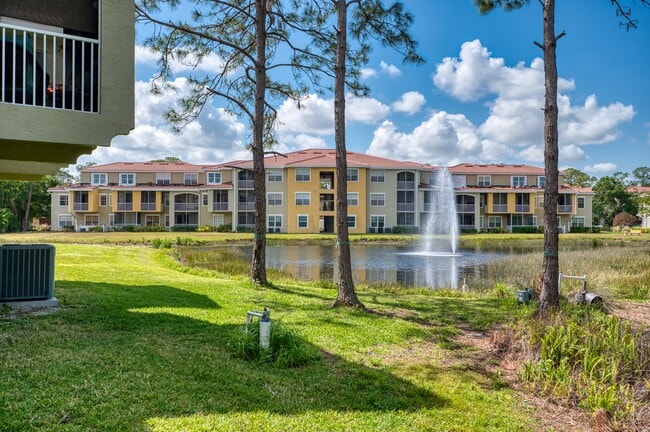 Rear of building - 5681 Bentgrass Dr