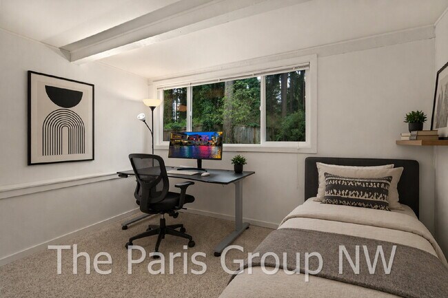 Building Photo - Fantastic Modernized Bridle Trails Mid Century Home * Central A/C, EV Charger, Exceptional Outdoo...