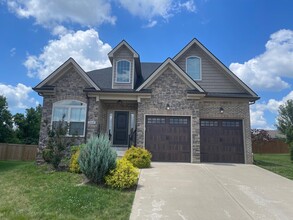 Building Photo - 1568 Sweet Clover Pk