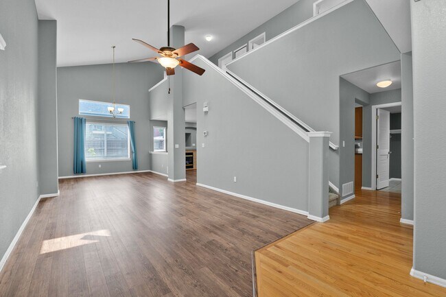 Building Photo - Beautiful home with 4 bedrooms, 2 1/2 bathrooms, 3-car garage in cul-de-sac available for $2,350
