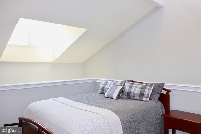 Building Photo - 1 Academy Circle