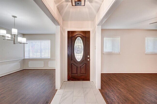 Building Photo - 10607 Wickersham Ln