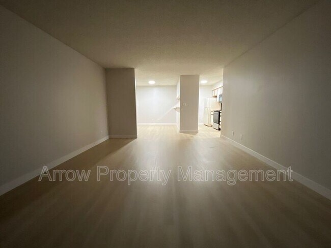 Building Photo - 2340 N 44th St