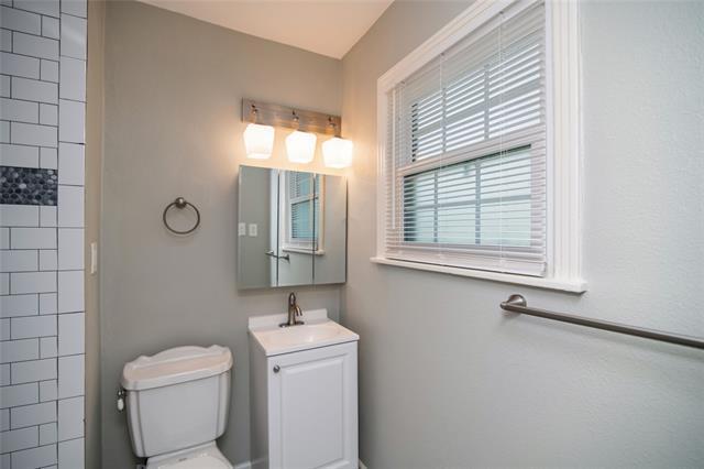 Building Photo - 2429 Stephen Lee Dr