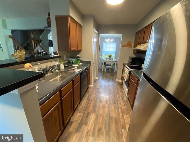 Building Photo - 11029 Thaxton Pl