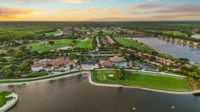 Building Photo - 10307 Heritage Bay Blvd