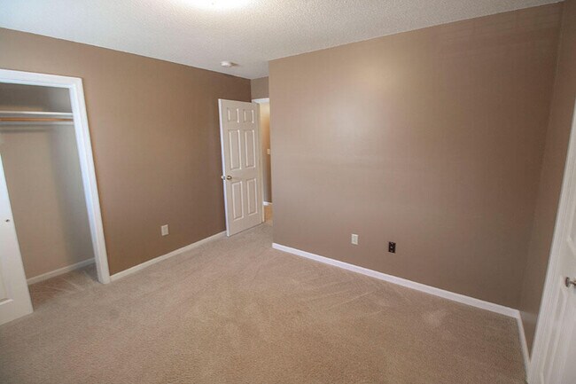 Building Photo - 4615 Brandon Woods St