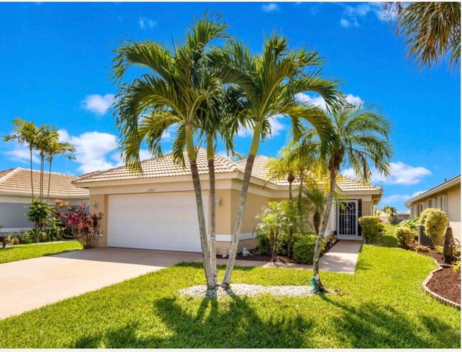 Primary Photo - 12807 Hampton Lakes Cir
