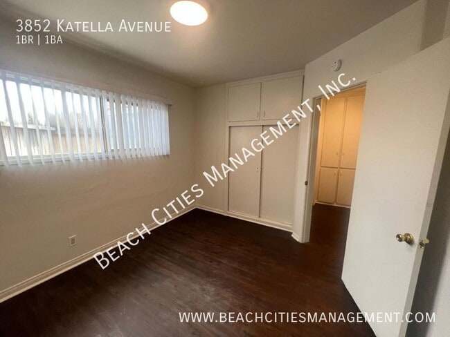 Building Photo - 3852 Katella Ave