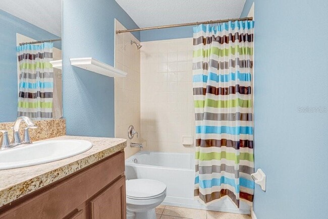 Building Photo - 37669 Aaralyn Rd