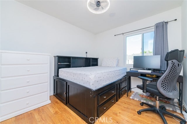 Building Photo - 7 Fairside